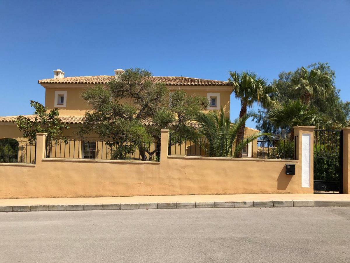 Villa فينيسترات المظهر الخارجي الصورة